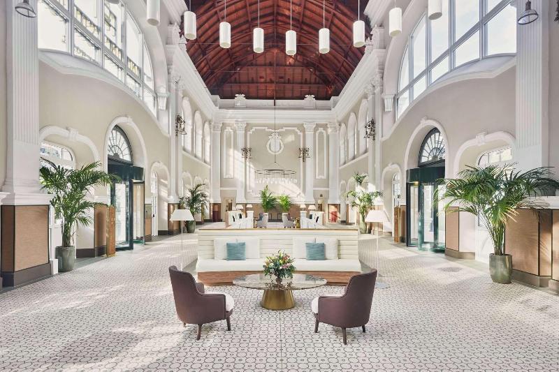 Canfranc Estacion Royal Hideaway Hotel ภายนอก รูปภาพ