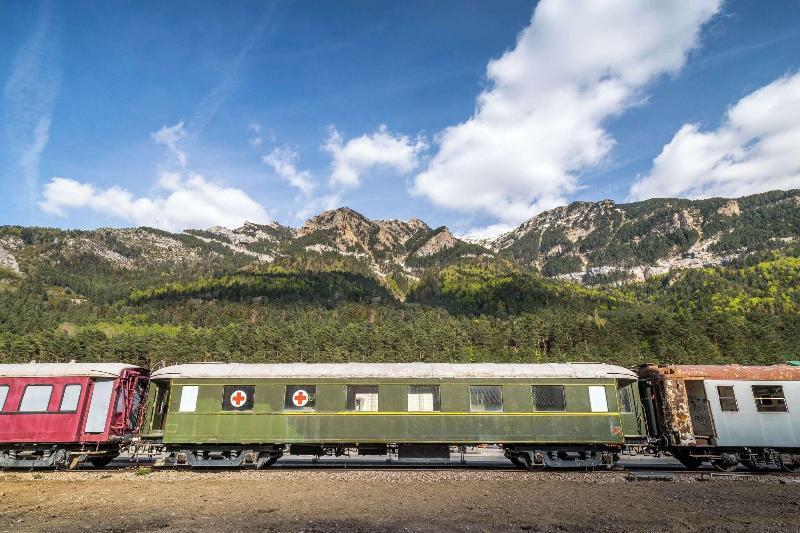 Canfranc Estacion Royal Hideaway Hotel ภายนอก รูปภาพ