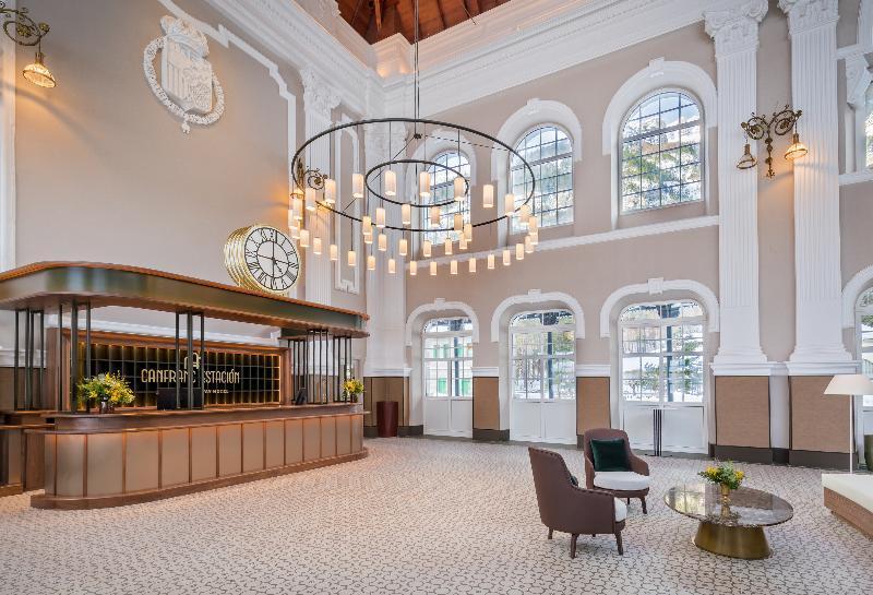 Canfranc Estacion Royal Hideaway Hotel ภายนอก รูปภาพ